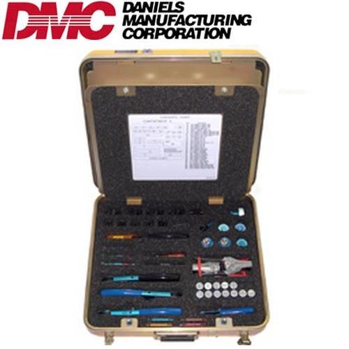 Daniels DMC1384 De Havilland Dash 8 Q400 Tool Kit